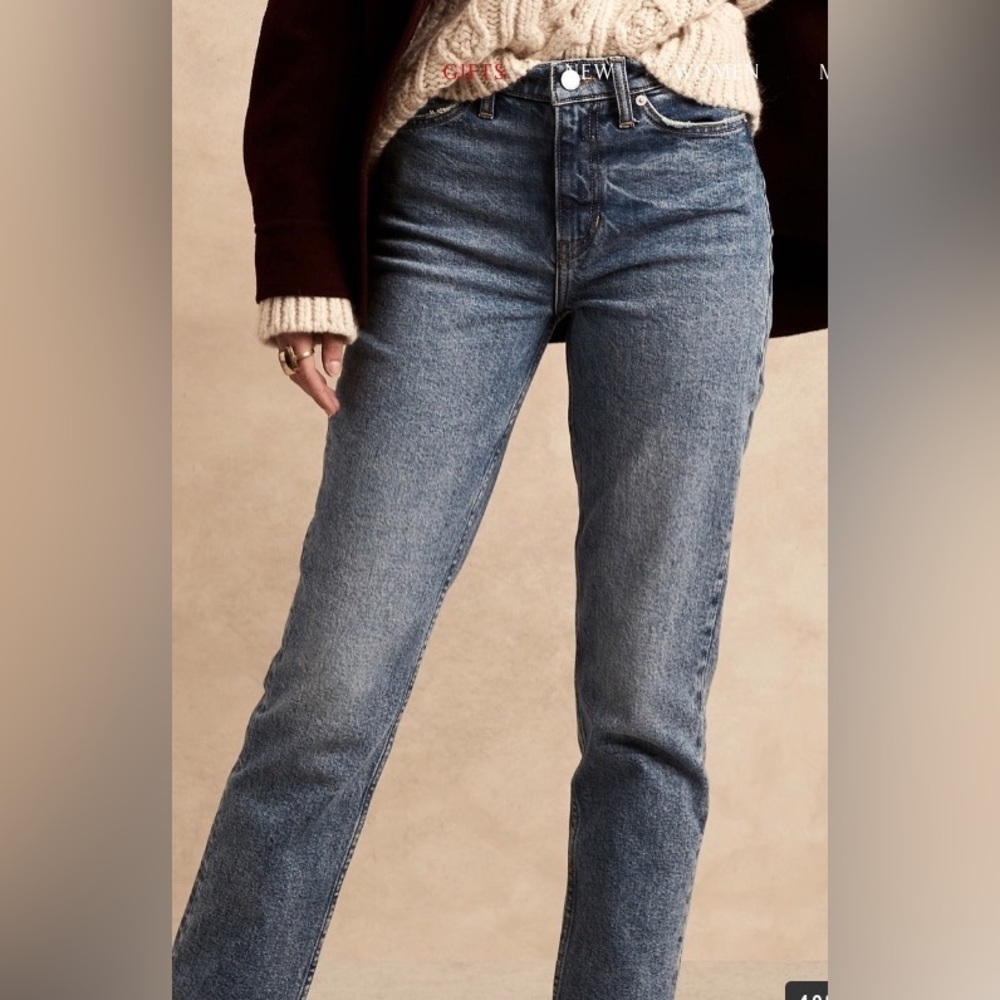 Banana Republic High rise straight jeans. Washed/faded black